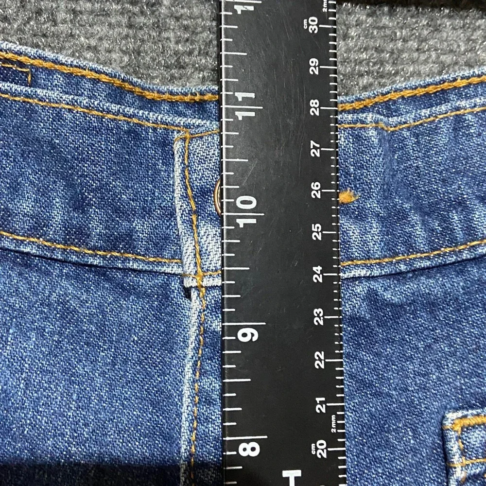 Vintage Levis 90s High Waisted Denim Shorts Sz 12 Blue Medium Wash Patch Pockets - Picture 9 of 9